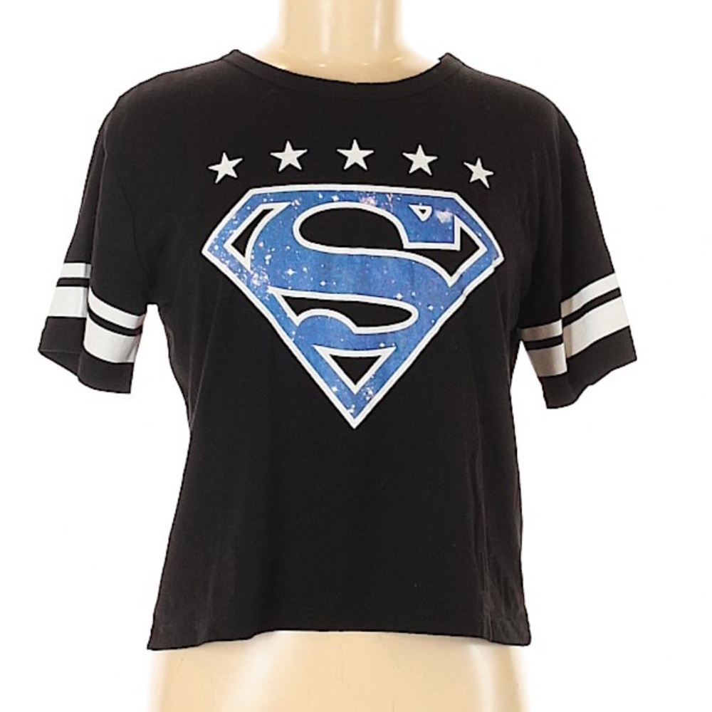 🍀Assorted Brand Short sleeve T shirt Size M